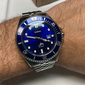 Upgraded Casio MDV-106, sapphire crystal, Island Watch co bracelet, new battery